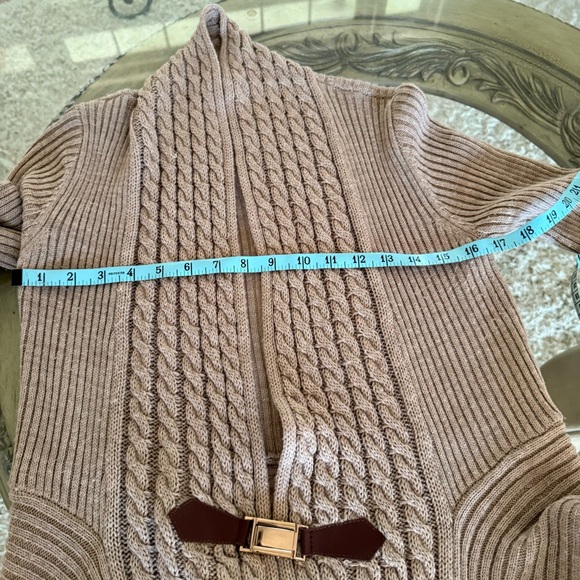 One A Tan Cable Knit Cardigan - Picture 2 of 11